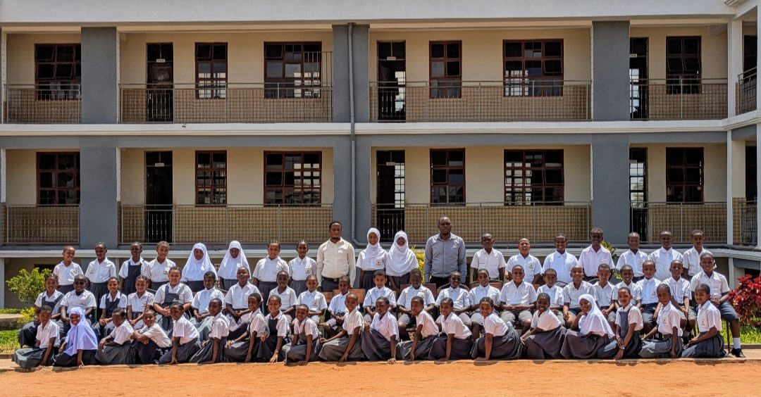 NiCosta students and staff outside the school